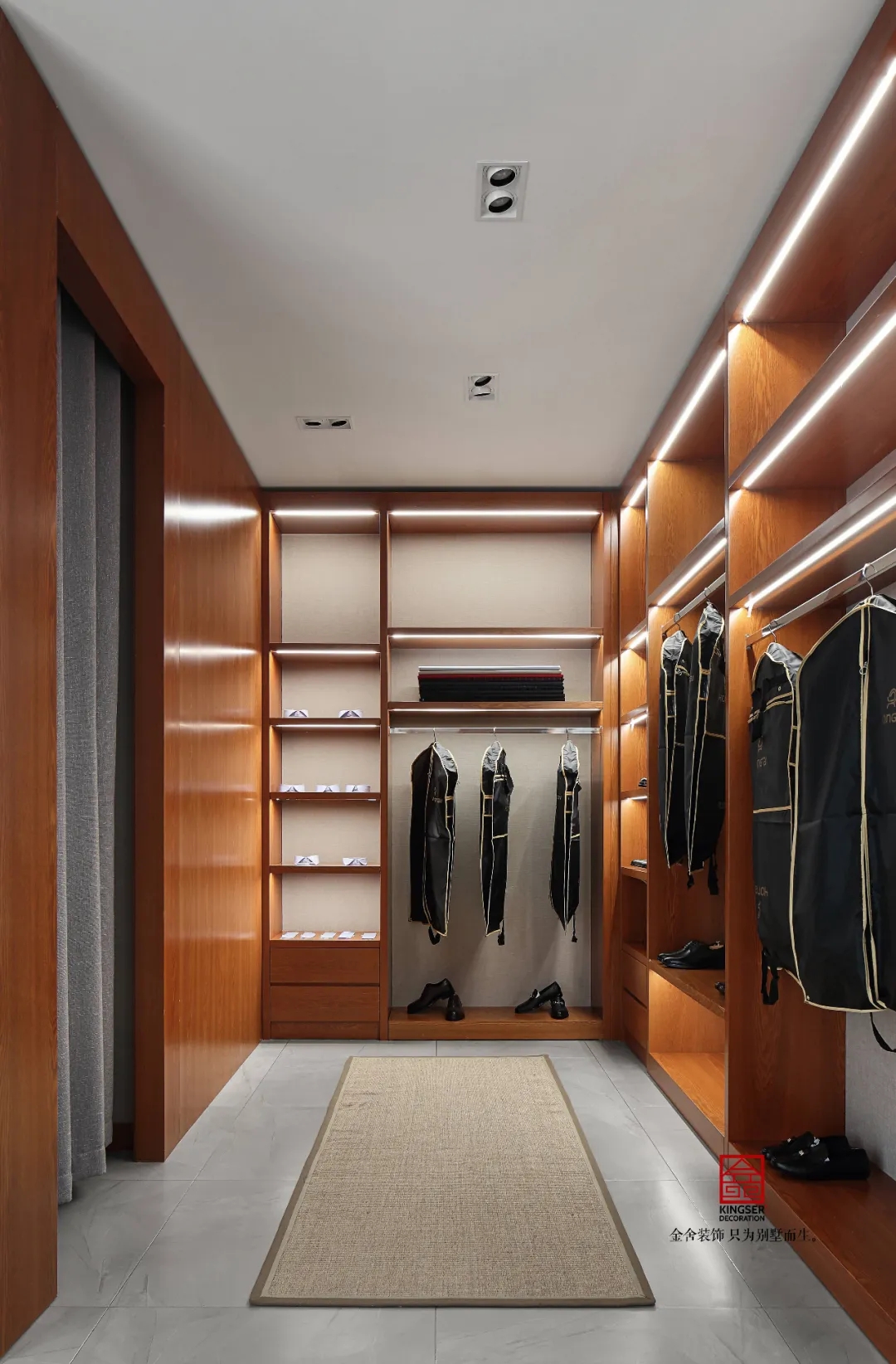 金舍裝飾服裝店工裝500平北歐風(fēng)格實(shí)景案例