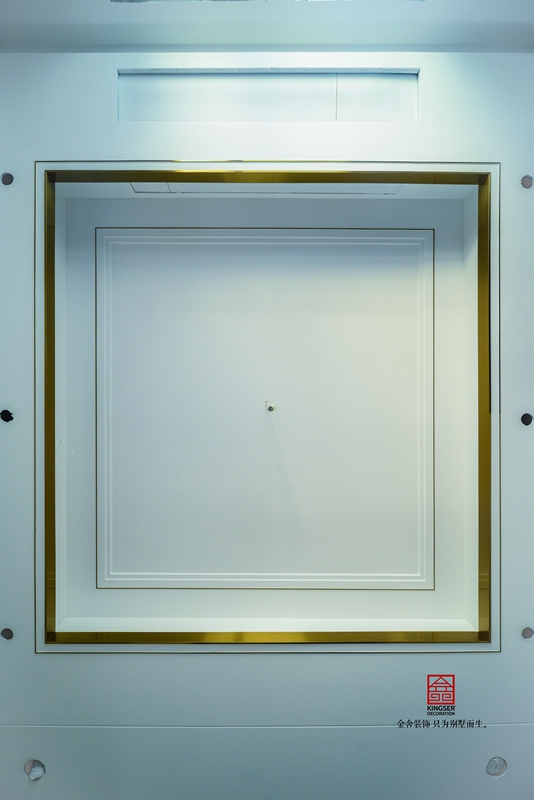 金舍裝飾東南智匯城191平油工施工現(xiàn)場