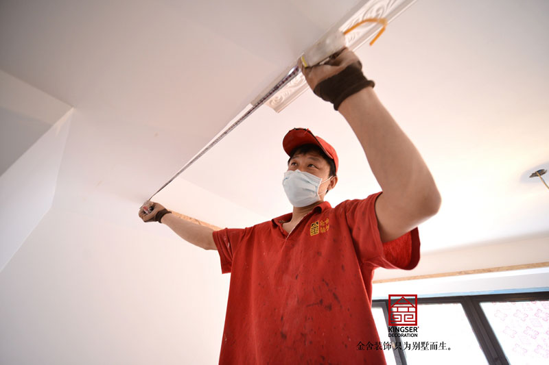 榮盛華府裝修施工現(xiàn)場油工階段