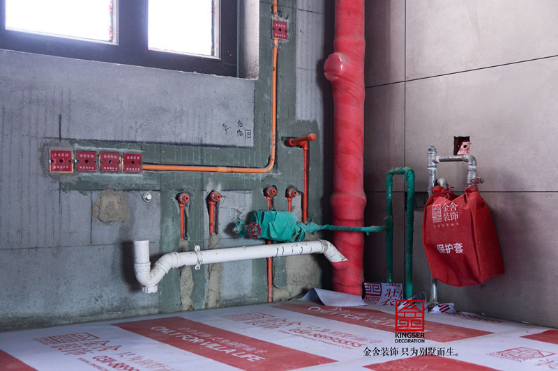 榮盛華府裝修工地瓦工階段