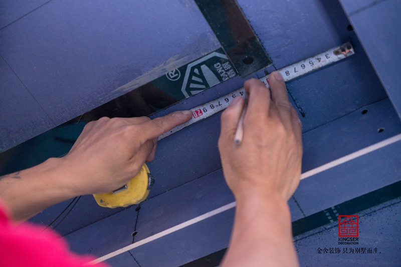  天山國(guó)賓一號(hào)158平瓦工施工現(xiàn)場(chǎng)